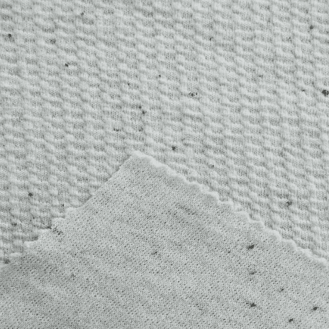 空气层面料:重新定义现代奢华与风格