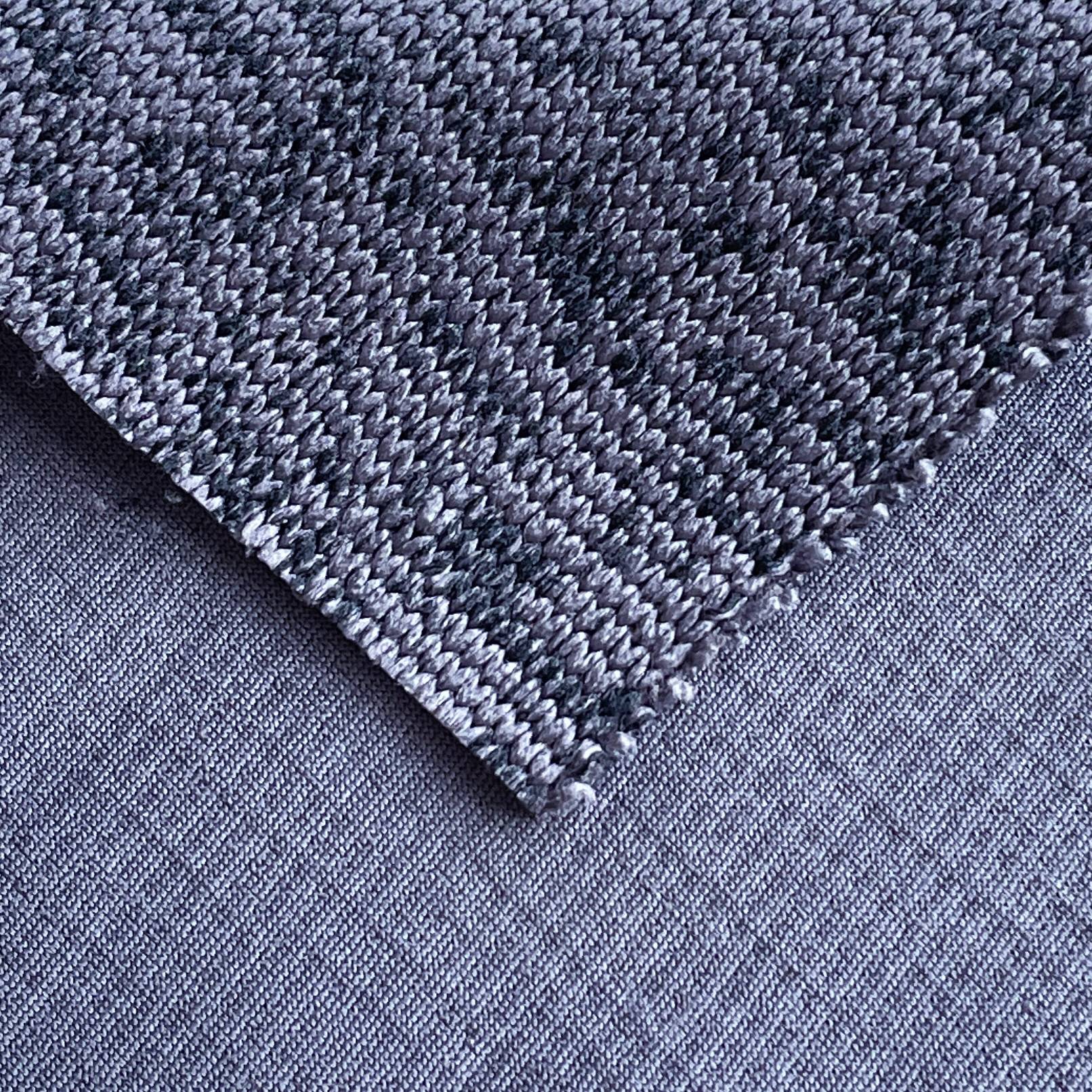 फ्रेंच रिब बुनाई की खोज: परिष्कृत सुंदरता और कार्यक्षमता