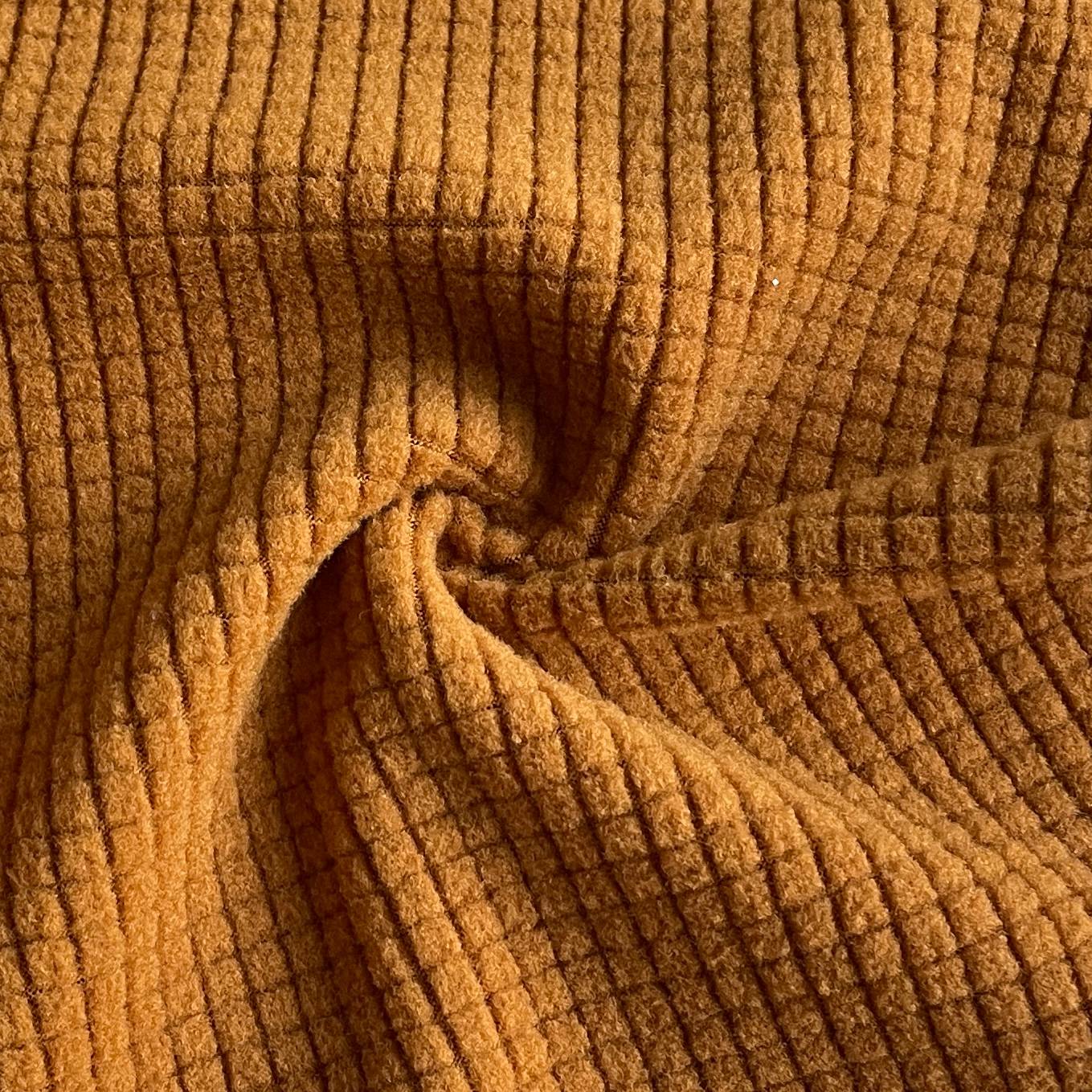 Khám phá tính đa dụng của vải nỉ polyester 96%