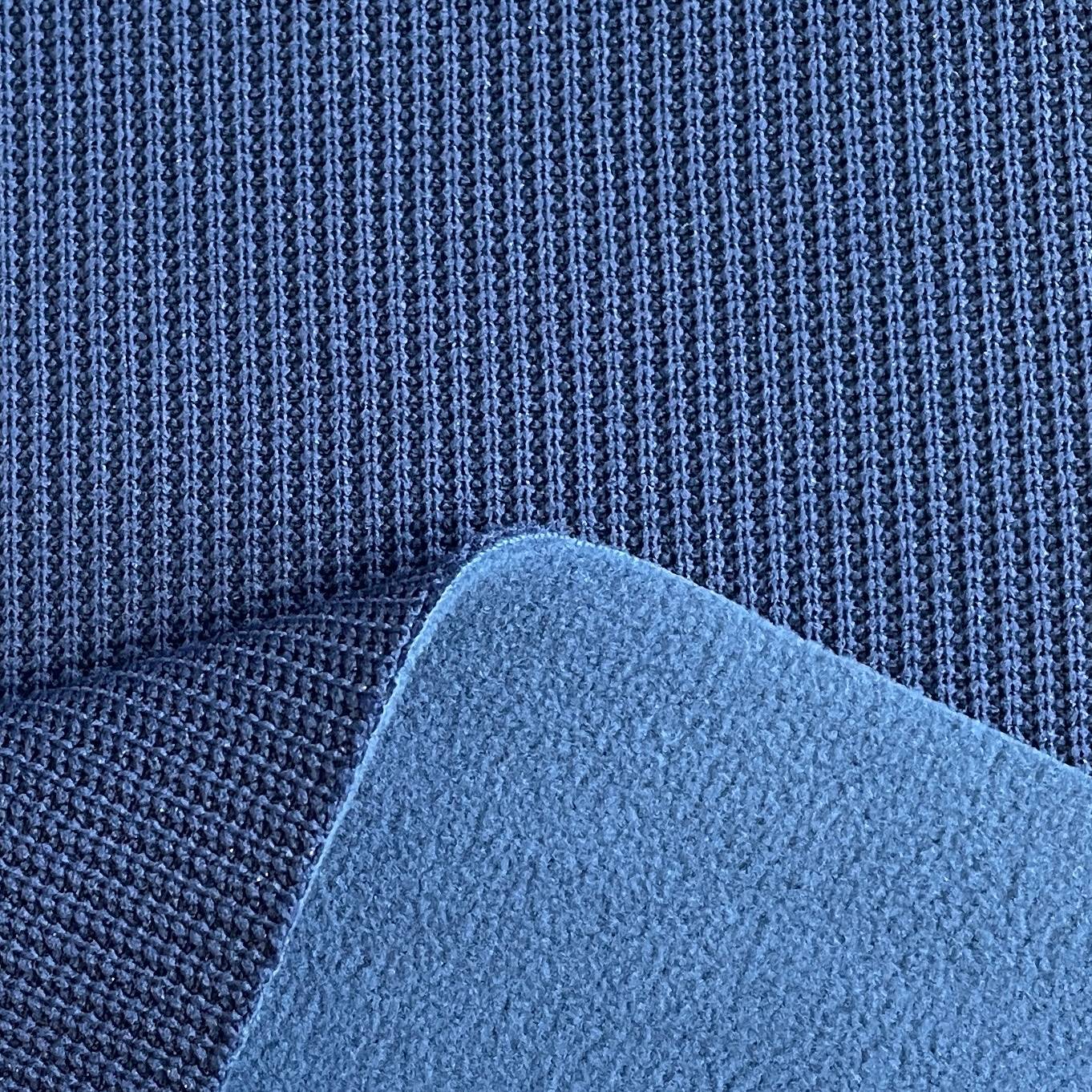 Revolutionizing Winter Gear: Bonded Polar Fleece